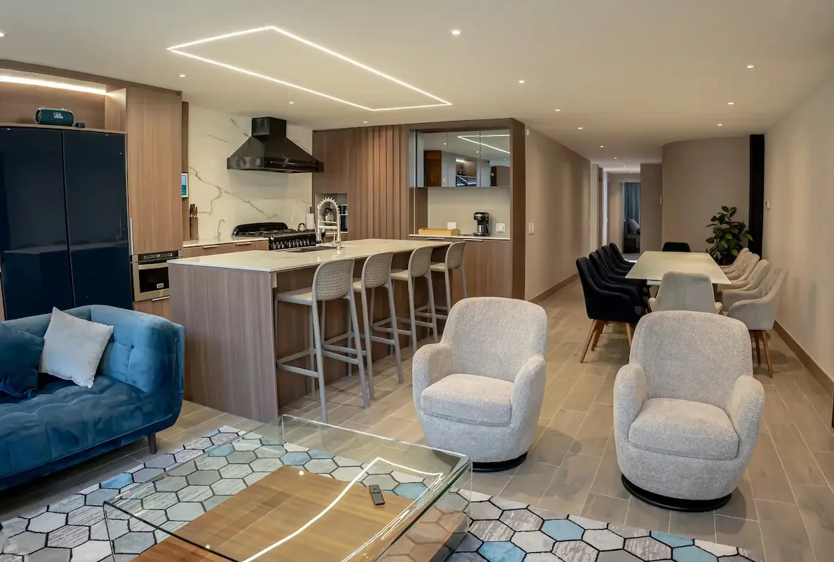 Casa Santa Bárbara, 2 cll 116 Renta